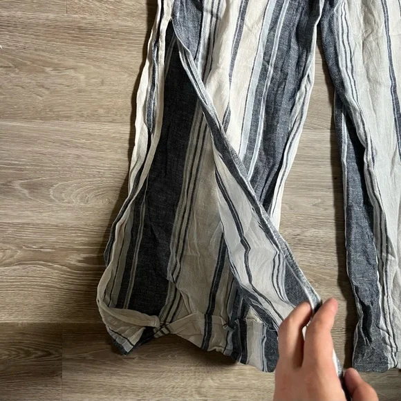 Vanilla Star Wide Leg Striped Pants with Slits Size Small - Picture 4 of 5